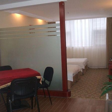 Greentree Inn Guiyang Penshuichi Business Hotel Eksteriør billede