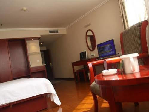 Greentree Inn Guiyang Penshuichi Business Hotel Eksteriør billede